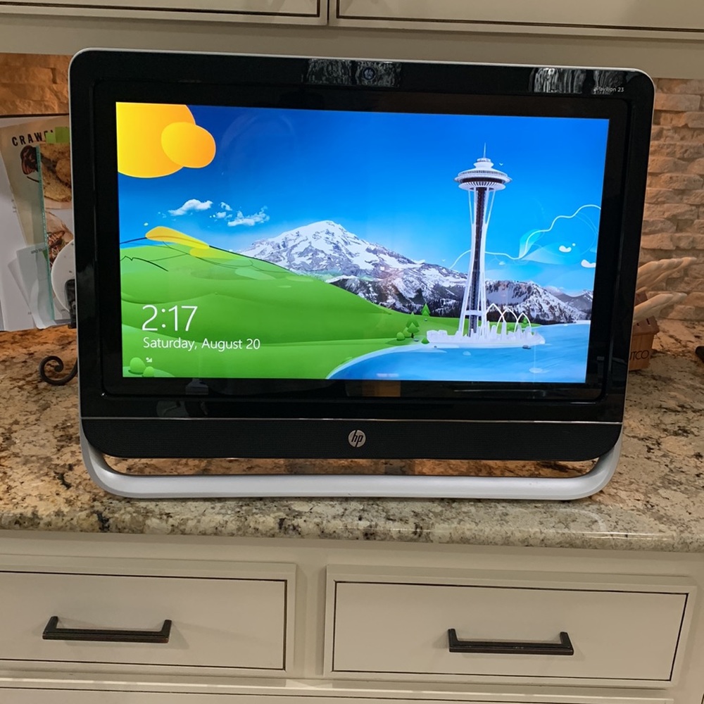 HP Touch Screen Pavilion 23